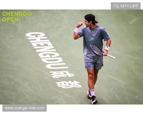 世界网球大奖赛精彩落幕 头号种子成功卫冕并刷新个人纪录