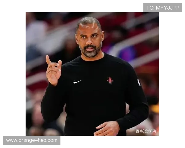 新赛季纽约尼克斯核心阵容磨合加速主帅强调团队防守重要性提高了