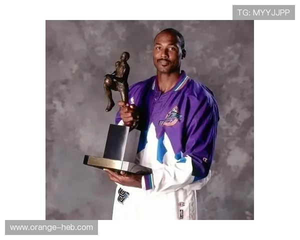 爵士队核心爆发助球队连胜主帅盛赞团队化学反应日趋完美