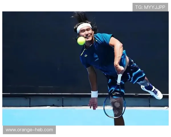 网球赛场风云再起：新星崛起与老将对决成焦点