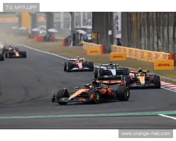 F1赛季最新动态：红牛车队强势回归 梅赛德斯与法拉利的激烈竞争再度升级