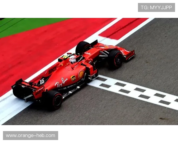 F1新赛季风云再起车队格局生变冠军之争白热化引发全球关注