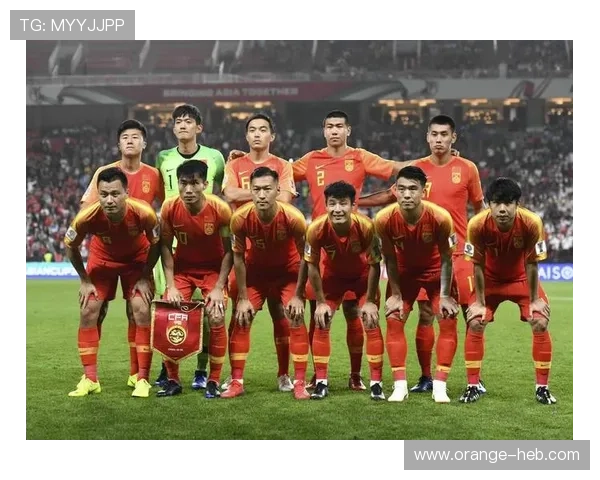 中国足球队迎战强敌，备战2026世界杯预选赛力求突破
