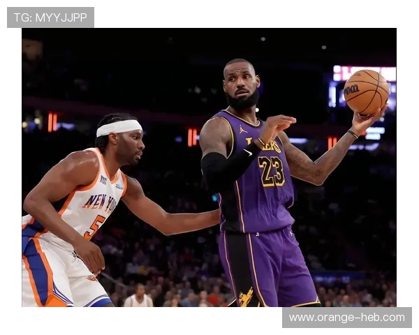 湖人逆转勇士三巨头合砍高分末节大爆发强势取胜引爆全场热议焦点